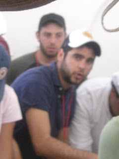 Abril 3, 2010.Conecta con la realidad