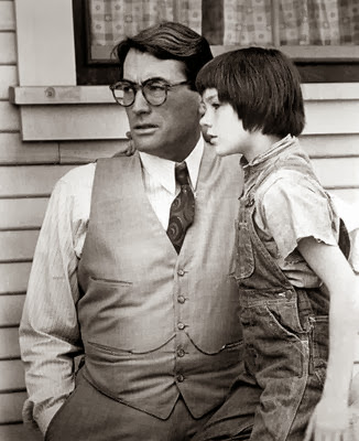 Lunes, 7 de octubre de 2013  En silencio